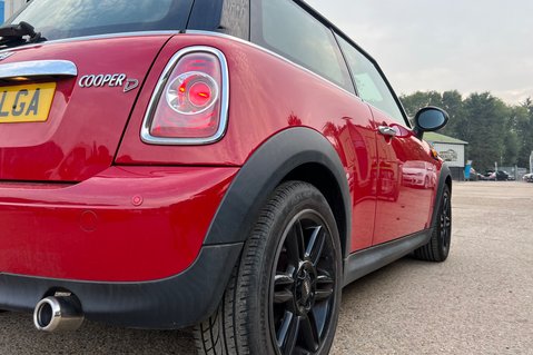 Mini Hatch COOPER D - PART EXCHANGE TO CLEAR -£20 ROAD TAX -MOT SEPT 2027 37