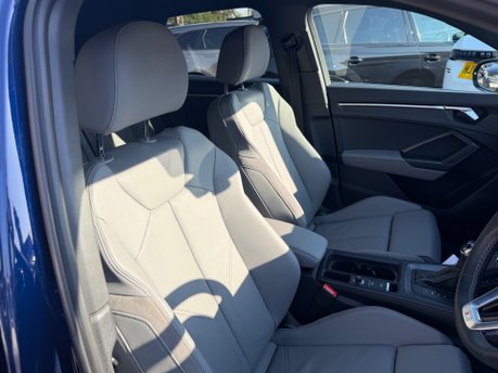 Audi Q3 1.4 TFSIe 45 S line 5dr Petrol Plug-in Hybrid S Tronic Euro 6 13kWh (245ps) 28