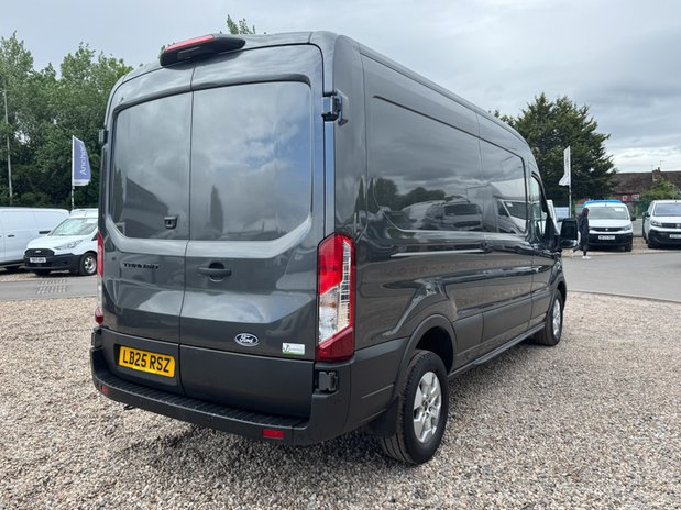 Ford Transit LWB L3H2 Med Roof Limited 350 Air Con Alloys Camera Nav Sensors EURO 6 6