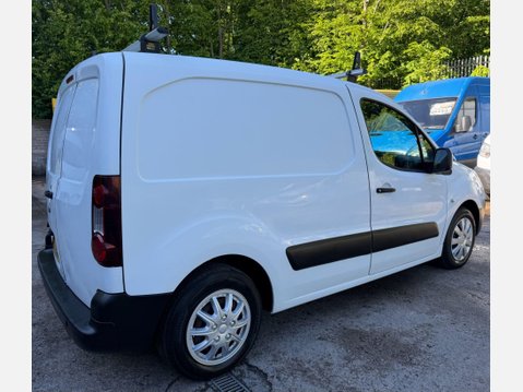 Citroen Berlingo 1.6 HDi 625 LX Panel Van 5dr Diesel Manual L1 (Euro 5) (133 g/km, 75 bhp) 10
