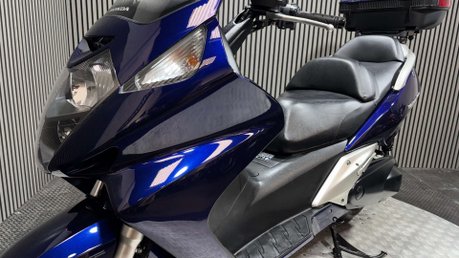 Honda FJS 2014 ONLY 9K 1 OWNER LONG MOT MAXI SCOOTER 600CC TWIN A2 28