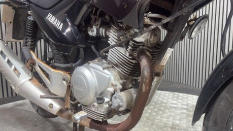 Yamaha YBR 125 2013 36K RUNNING PROJECT BIKE SPARES OR REPAIR 125CC LEARNER 16