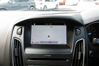 Ford Focus TITANIUM X 25