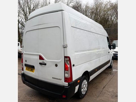 Renault Master 2.3 dCi ENERGY 35 Business Panel Van 5dr Diesel Manual FWD LWB High Roof Eu 11