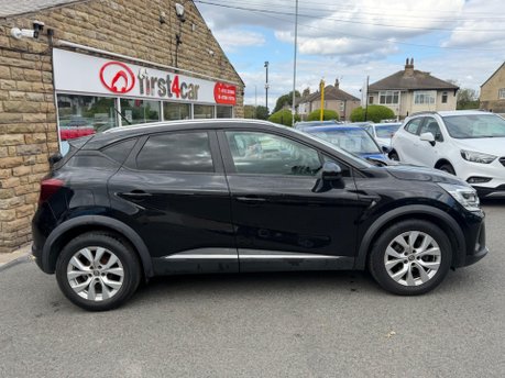 Renault Captur ICONIC TCE 7