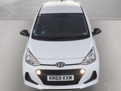 Hyundai i10 1.0 Play Euro 6 5dr 8