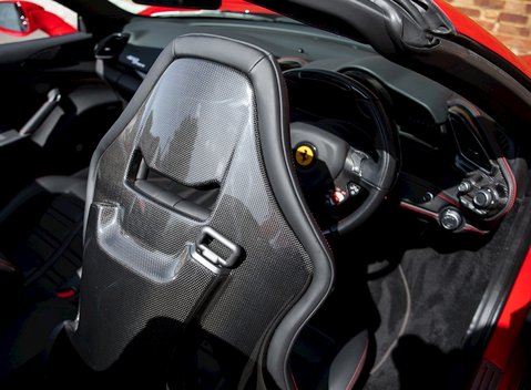 Ferrari 488 Spider 15