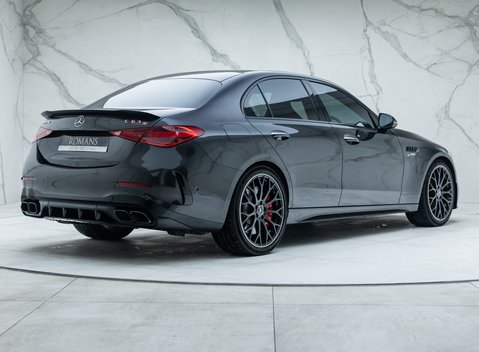 Mercedes-Benz C63 AMG S E NIGHT EDITION PREMIUM PLUS 3