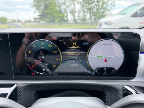 Mercedes-Benz CLA Class 2.0 CLA 220 AMG LINE PREMIUM 17