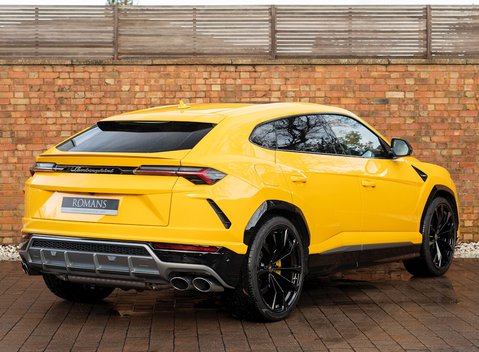 Lamborghini Urus 7