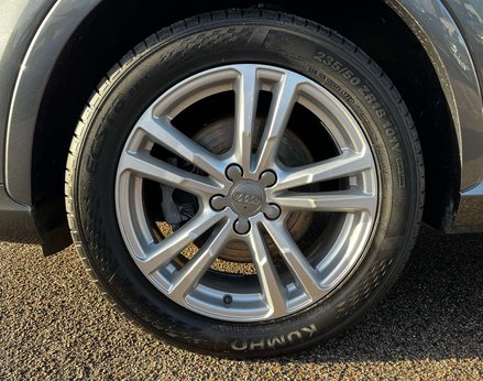 Audi Q3 2.0 Q3 S Line Edition TDI Quattro 4WD 5dr 8