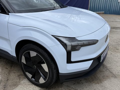 Volvo Ex30 Twin Performance 69kWh Plus SUV 5dr Electric Auto AWD (428 ps) 13