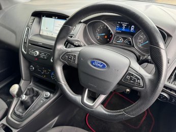 Ford Focus 1.0T EcoBoost ST-Line Euro 6 (s/s) 5dr