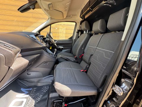 Ford Transit Connect 1.5 Transit Connect 240 Limited 29