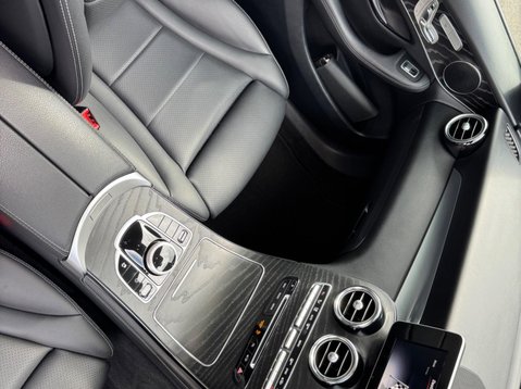 Mercedes-Benz GLC GLC 220 D 4MATIC AMG LINE PREMIUM 22