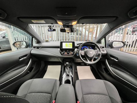 Toyota Corolla VVT-I ICON TECH 28