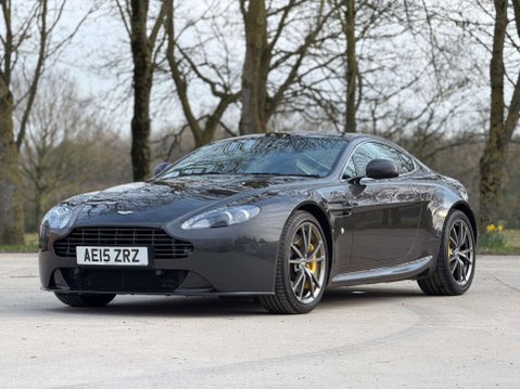Aston Martin Vantage 4.7 Vantage V8 Auto 3dr 31