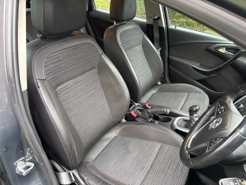 Vauxhall Astra 1.6 Astra Exite 5dr 14