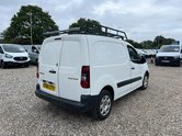Peugeot Partner SWB L1H1 Low Roof Professional Air Con EURO 6 NO VAT 6