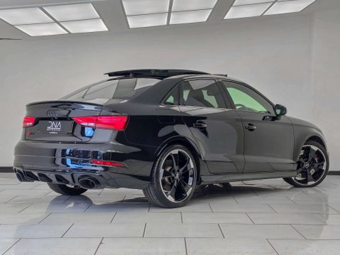 Audi RS3 2.5 RS 3 Audi Sport Edition TFSI Quattro Semi-Auto 4WD 4dr 3