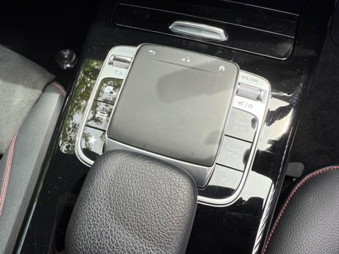 Mercedes-Benz A Class 2.0 A200d AMG Line (Premium) 8G-DCT Euro 6 (s/s) 5dr 25