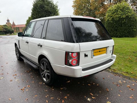 Land Rover Range Rover 4.4 V8 Vogue SE Station Wagon 5dr Petrol Automatic (352 g/km, 295 bhp) 6