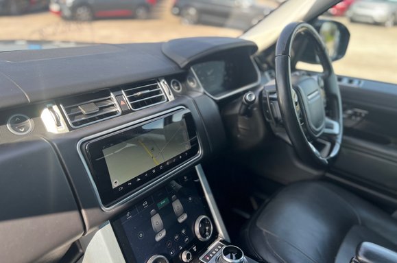 Land Rover Range Rover 3.0 SDV6 VOGUE AUTO 37