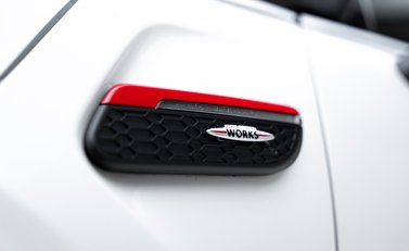 Mini Hatch JOHN COOPER WORKS 35