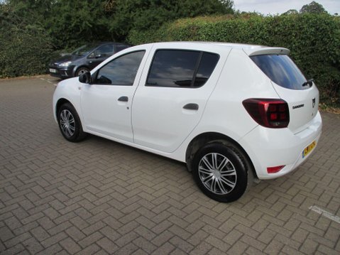 Dacia Sandero 1.0 SCe Ambiance Euro 6 5dr 8