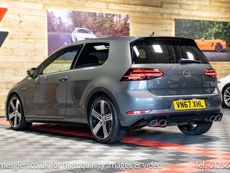 Volkswagen Golf 2.0 Golf R TSi Semi-Auto 4WD 3dr 2