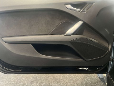 Audi TT 2.0 TT S Line TFSI Semi-Auto 3dr 23