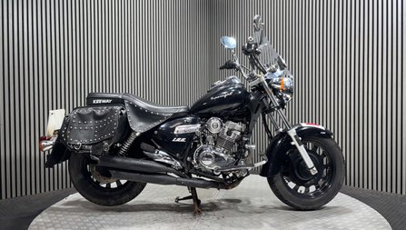 Keeway Superlight 125 2017 RUNNING PROJECT CRUISER BIKE 125CC LEARNER