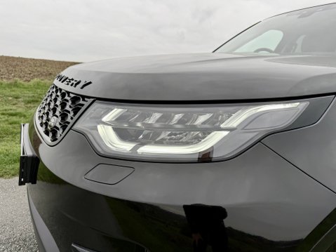 Land Rover Discovery SDV6 HSE 6