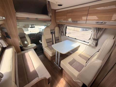 Swift Kon-Tiki 649 Black Edition 50 MULTIJET 8