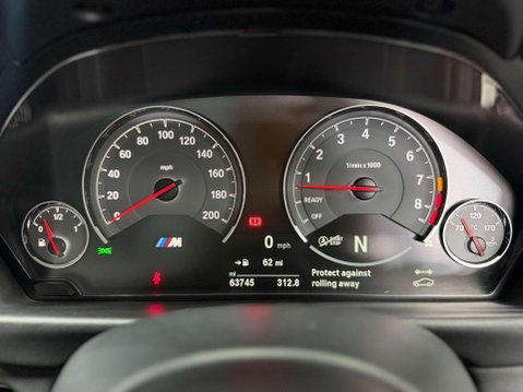 BMW M4 3.0 BiTurbo Competition Coupe 2dr Petrol DCT Euro 6 (s/s) (450 ps) 30