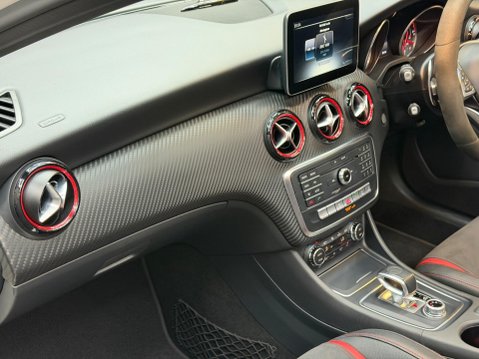 Mercedes-Benz A Class 2.0 A45 AMG SpdS DCT 4MATIC Euro 6 (s/s) 5dr 54