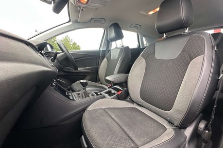 Vauxhall Grandland X 1.2 Turbo GPF Sport Nav SUV 5dr Petrol Manual Euro 6 (s/s) (130 ps) 20