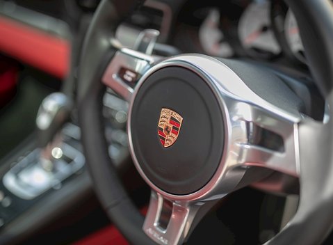 Porsche 911 (991) Turbo S 25