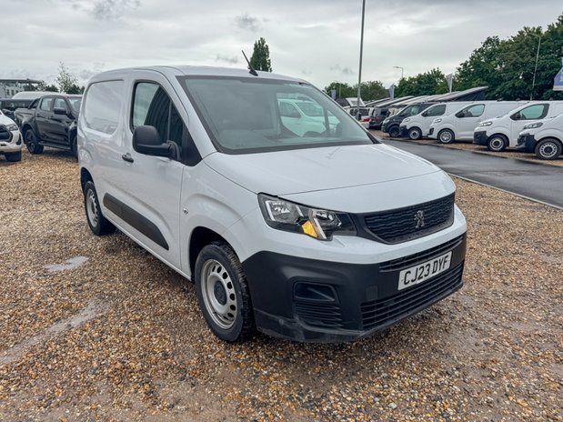 Peugeot Partner SWB L1H1 Low Roof Professional Air Con EURO 6 4