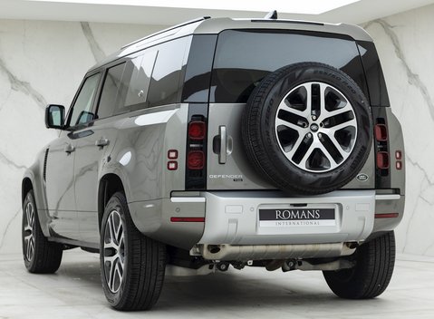 Land Rover Defender 110 XS Edition P400 3