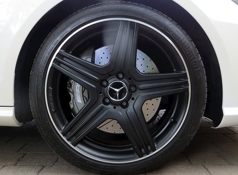 Mercedes-Benz CLS AMG 11