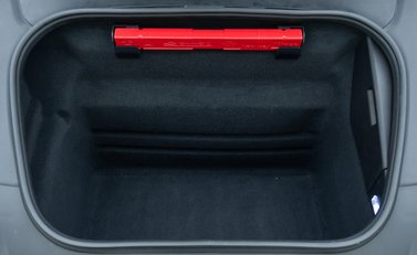 Porsche 911 Carrera 4S (992) 33