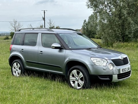 Skoda Yeti SE TDI CR 4X4 Full Service History TOWBAR 6