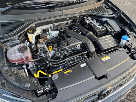 Volkswagen T-Roc LIFE TSI DSG 22