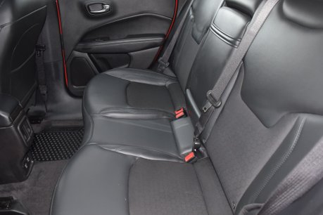 Jeep Compass 1.6 Multijet Night Eagle 14