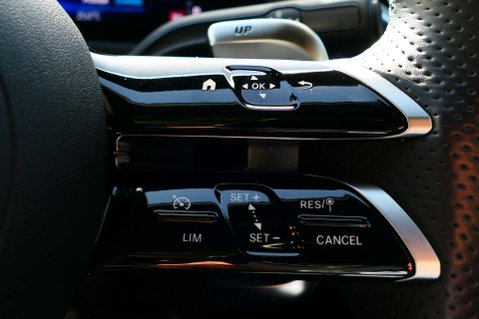 Mercedes-Benz A Class 2.0 AMG A 35 Premium + MHEV 4M A 4WD 5dr 48