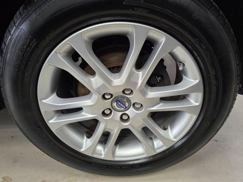 Volvo XC60 2.0 D4 SE Lux Nav Geartronic Euro 6 (s/s) 5dr 48