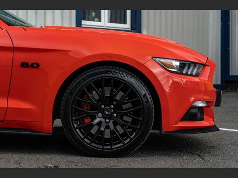 Ford Mustang 5.0 Mustang GT 2dr 6
