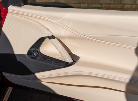 Ferrari 812 Superfast 24