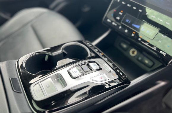 Hyundai TUCSON 1.6h T-GDI ULTIMATE AUTO PETROL HYBRID 22